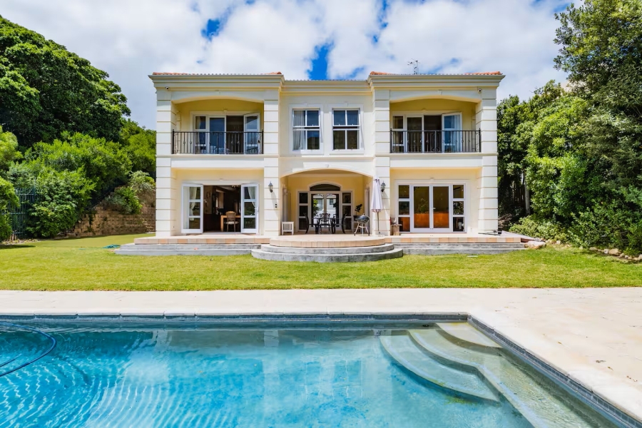 4 Bedroom Property for Sale in Hout Bay Western Cape